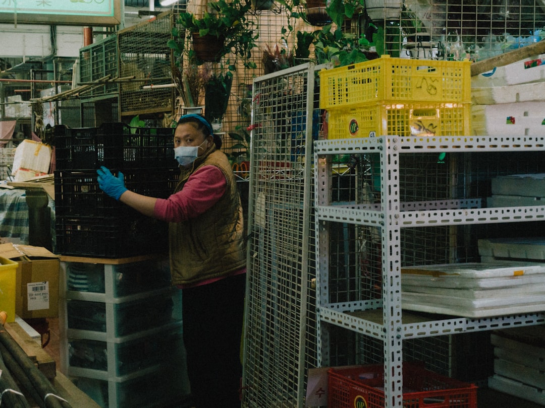 Temp-to-Hire Warehouse Roles: The Trap and the Opportunity